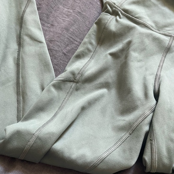 VS Sea Green Leggings - Picture 2 of 11